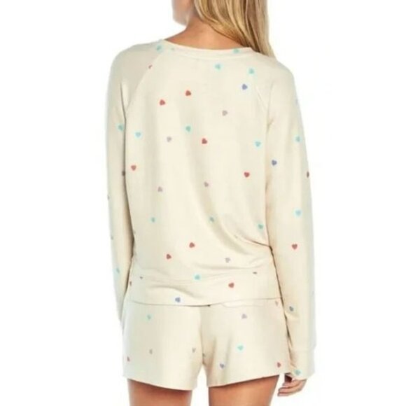 Wildfox $160 Lounge Set Womens Medium Hearts Sweatshirt & Short NWT - Picture 3 of 7